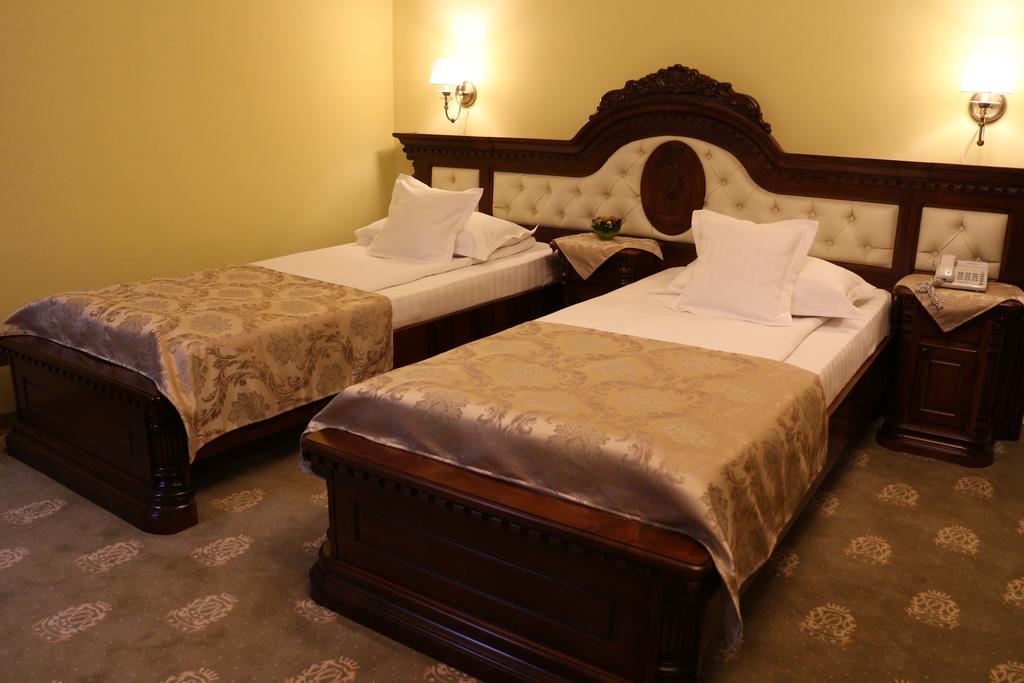 Hotel Astoria Satu Mare Rum bild