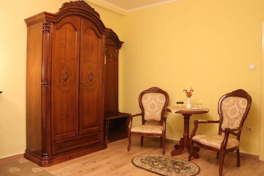 Hotel Astoria Satu Mare Rum bild